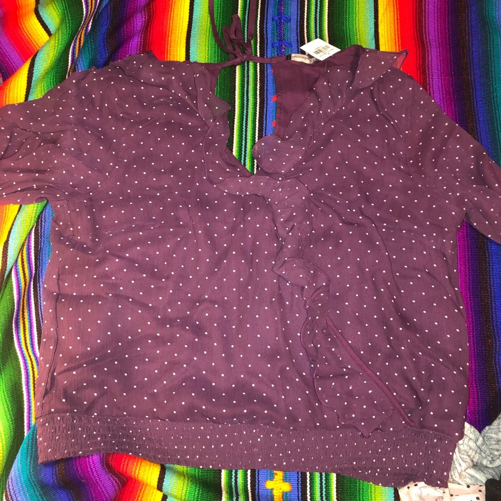 A&F Ruffle Top ✨💜 - Picture 2 of 3